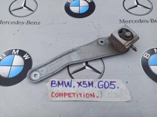 кронштейн (крепление) BMW X5 M F95 2021, 4.4 л., бензин, полный привод, 8088843
