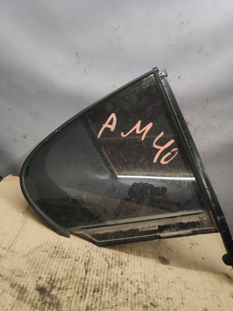 стекло двери задней правой BMW 7 серия F01/F02 2011, 4.4 л., N63 B44 A, бензин, АКПП, черный - фото №1