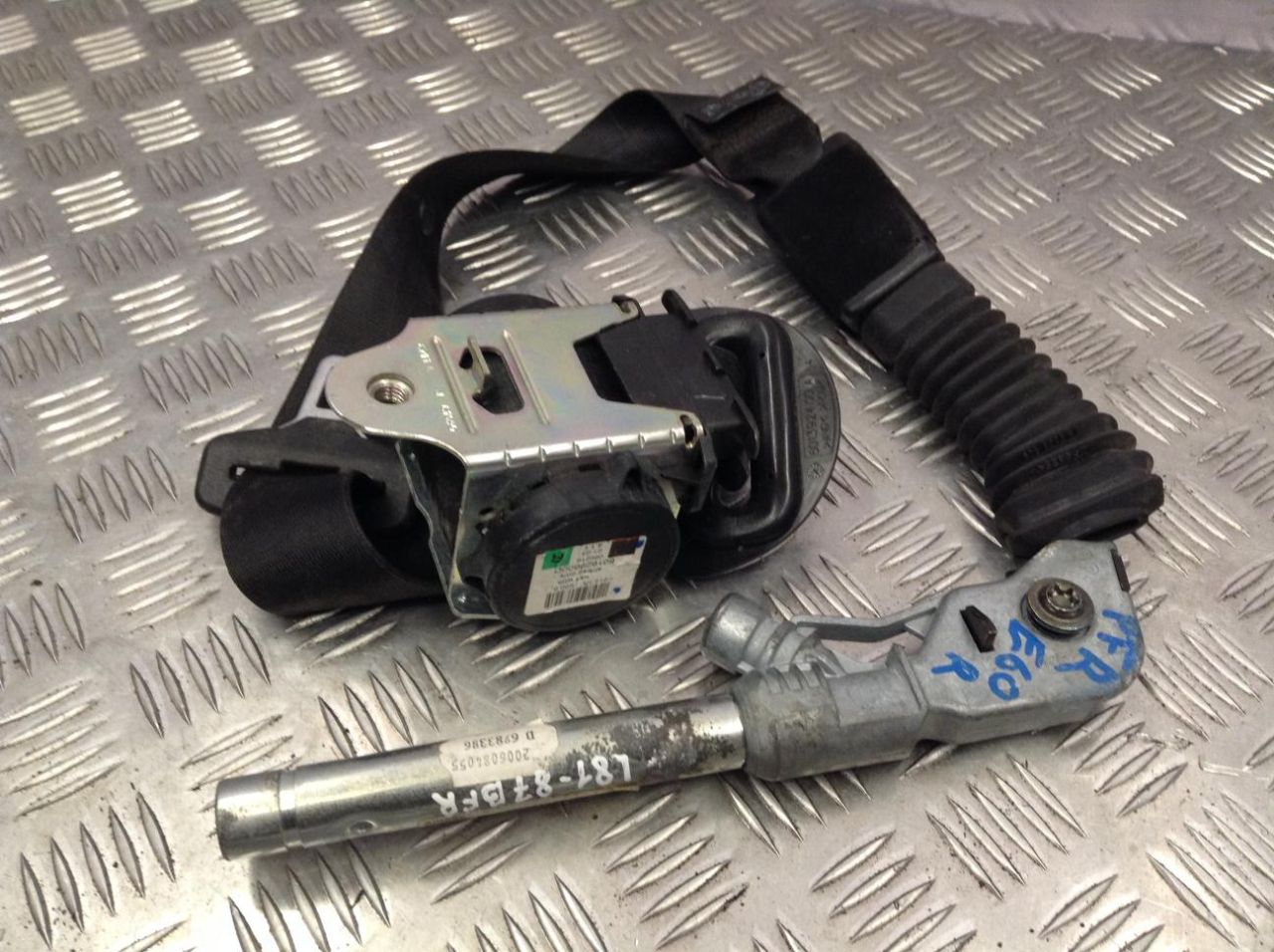 ремень безопасности BMW 5 серия E60/E61 2007, 4.8 л., N62 B48 A, бензин, АКПП, универсал - фото №1