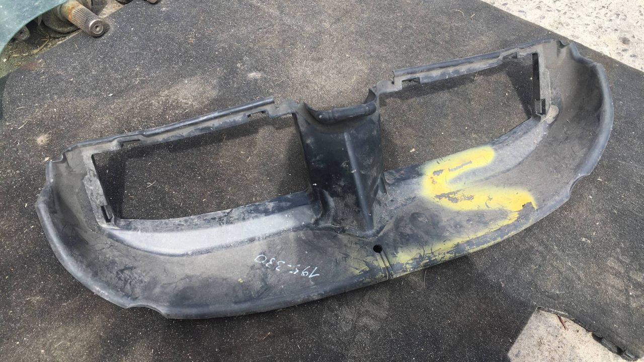 воздуховод (дефлектор) радиатора BMW 3 серия E90/E91/E92/E93 2007, 2.0 л., N43 B20 A, бензин, 7156559 - фото №1