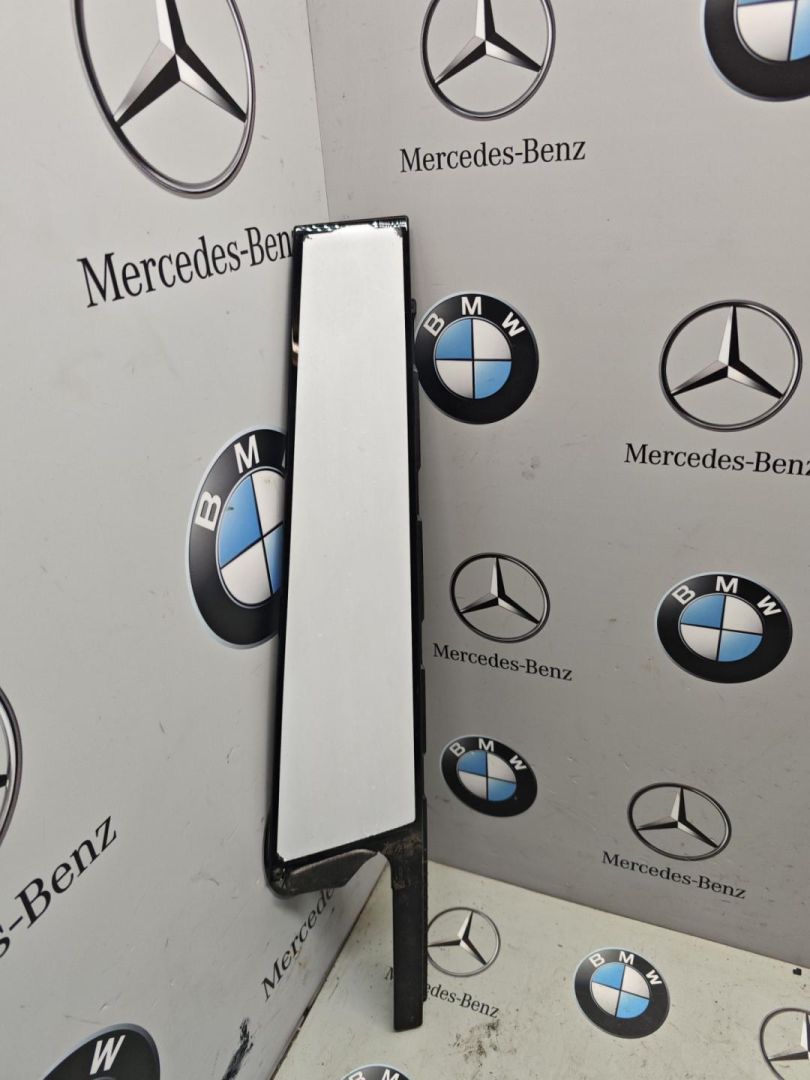 молдинг двери задней левой BMW XM G09 2024, 4.4 л., бензин, 475, полный привод, 9451283 - фото №1