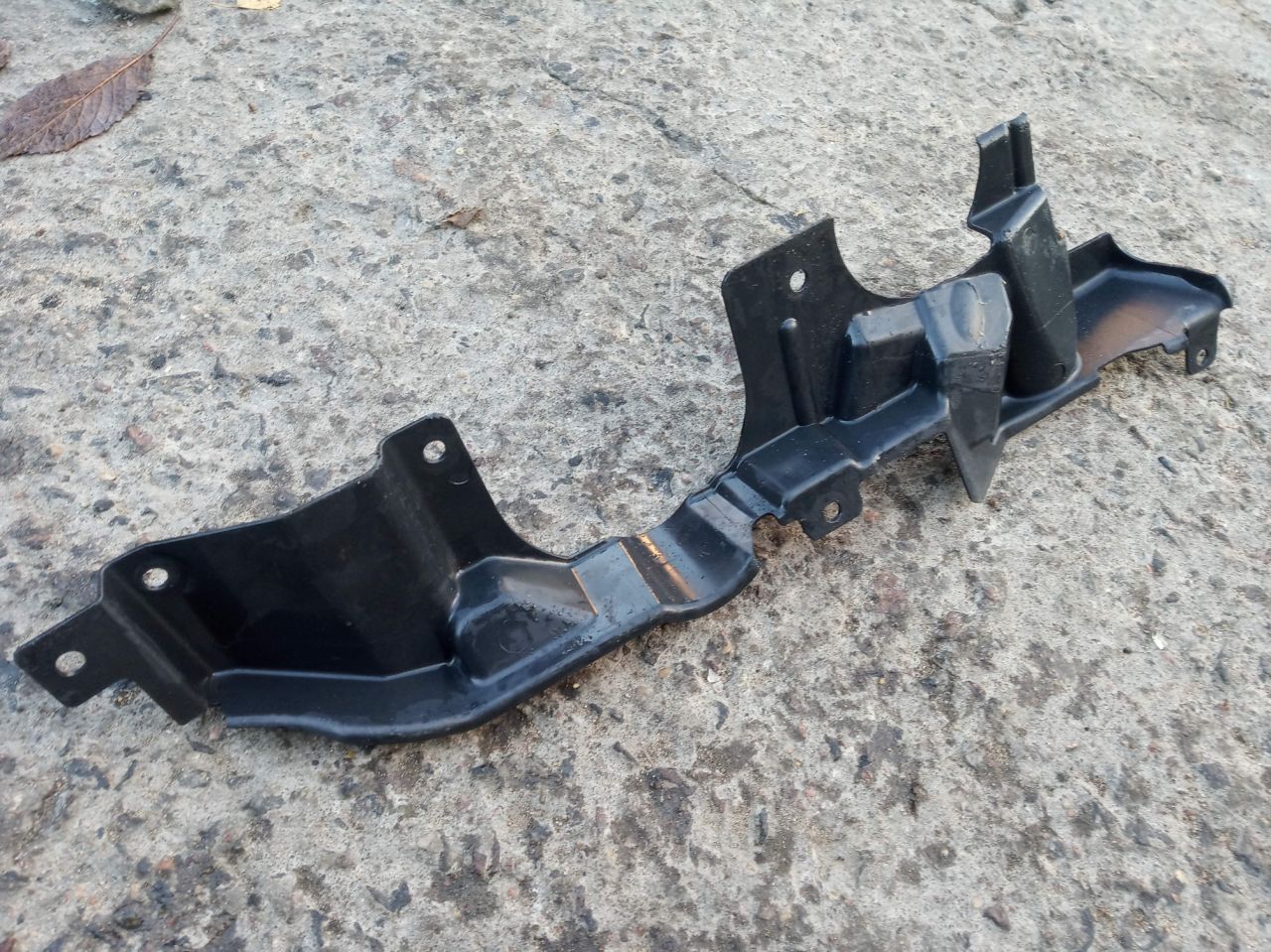 кожух (защита) рулевого механизма BMW X5 F15 2016, 3.0 л., дизель, 7160237 - фото №1