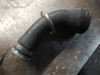 патрубок интеркулера BMW 7 серия F01/F02 2010, 4.4 л., бензин, АКПП, седан, 7575408