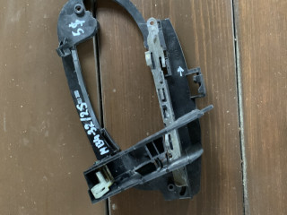 скелет ручки двери задней правой BMW 7 серия E65/E66/E67 [рестайлинг] 2006, 4.8 л., N62 B48 B, бензин, АКПП, черный, седан, 7013704