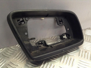 рамка зеркала правого BMW 5 серия E60/E61 2007, 3.0 л., дизель, АКПП, универсал