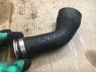 патрубок интеркулера BMW 7 серия F01/F02 2010, 4.4 л., бензин, АКПП, седан, 13717575407