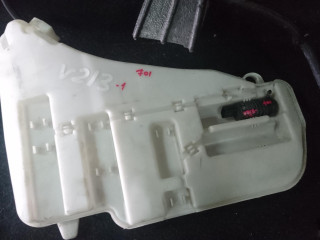 бачок омывателя BMW 7 серия F01/F02 2010, 4.4 л., N63 B44 A, бензин, АКПП, седан, 7269667