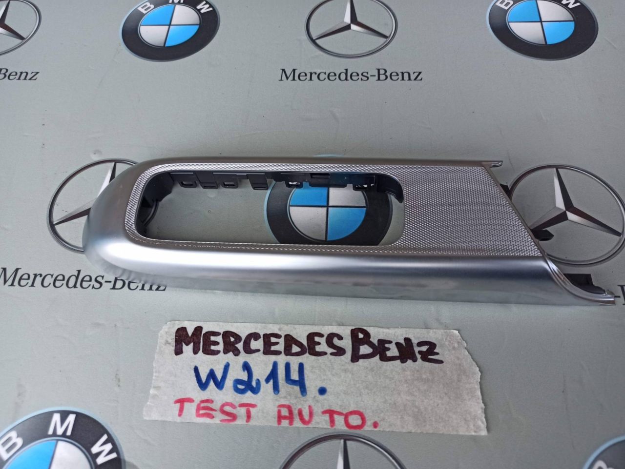 пластик Mercedes-Benz E-Класс W214 2025, 2.0 л., дизель, A2147209600 - фото №1