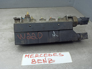 блок клапанов пневмоподвески Mercedes-Benz S-Класс W220 [рестайлинг] 2003, A2203200258