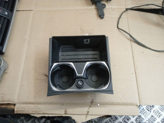 подстаканник BMW 7 серия G11/G12 2016, 9302629