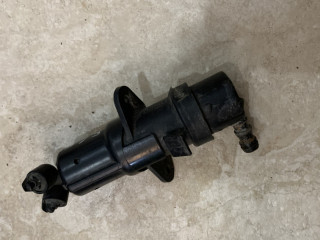 форсунка омывателя фары левая BMW 7 серия E65/E66/E67 2002, 4.4 л., бензин, АКПП, седан, 7001949