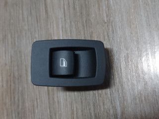 кнопка стеклоподъемника двери BMW X5 E70 [рестайлинг] 2011, 3.0 л., N55 B30 A, бензин, АКПП, внедорожник 5 дв., 6945874