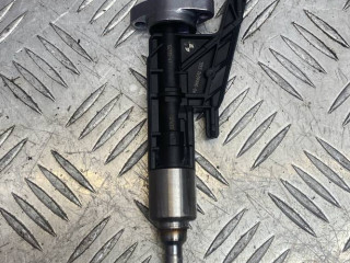 форсунка BMW 5 серия G30/G31 2018, 2.0 л., B48 B20 A, бензин, задний привод, правый руль, 7639990, 13537639990