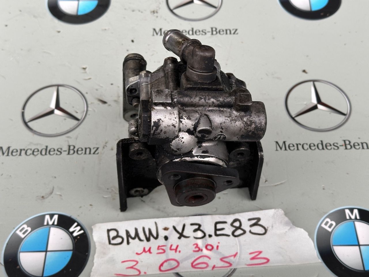 насос гидроусилителя руля BMW X3 E83 2006, 3.0 л., бензин, 7692974, 3404615 - фото №1