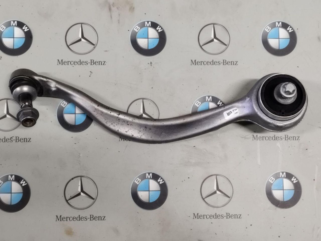 рычаг подвески BMW 2024, 3.0 л., B58B30, бензин, 475, полный привод, 6893550 - фото №1