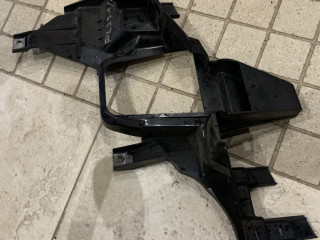 крепление фары правой BMW 7 серия E65/E66/E67 [рестайлинг] 2008, 3.0 л., дизель, АКПП, седан