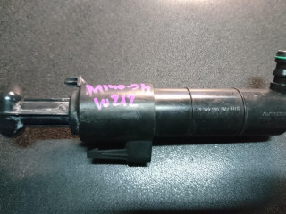 форсунка омывателя фары левая Mercedes-Benz E-Класс W212/S212/C207/A207 2010, 2.1 л., OM 651.924, дизель, АКПП, серебристый, седан, A2128600147, 8WT009446-07