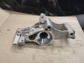 кронштейн компрессора кондиционера BMW 7 серия G11/G12 [рестайлинг] 2021, 3.0 л., B57 D30 A, дизель, 8574052