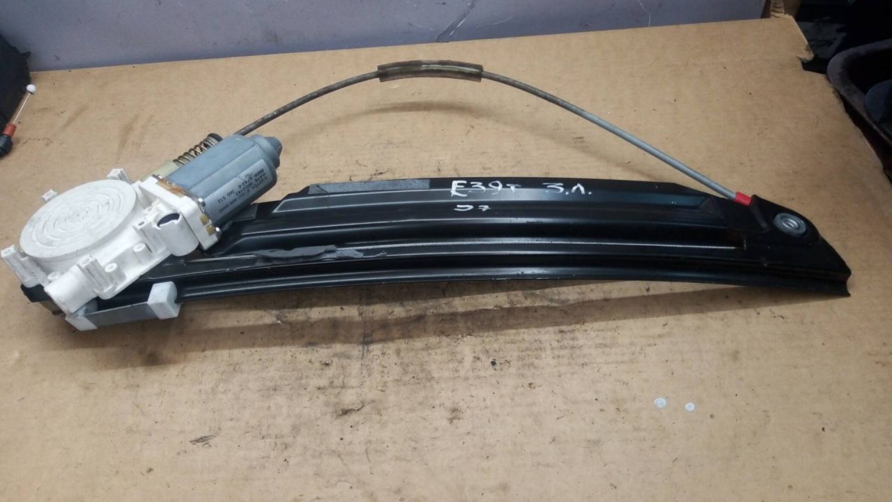 стеклоподъемник электрический задний левый BMW 5 серия E39 2000, 8360512 - фото №1