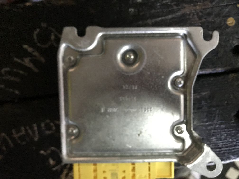 блок AirBag Mercedes-Benz C-Класс W205/S205/C205 2015, 2.1 л., OM 651.921, дизель, АКПП, универсал, A2059008618 - фото №1