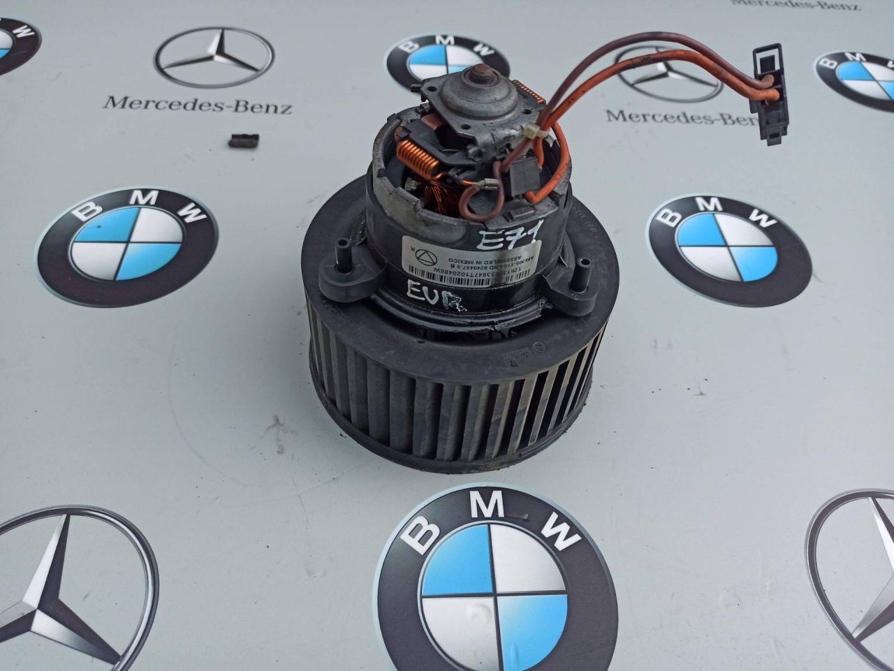 моторчик печки BMW X6 E71/E72 2011, 9240497 - фото №1