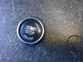 кнопка запуска двигателя BMW X5 E70 2008, 4.8 л., N62 B48 B, бензин, АКПП, внедорожник 5 дв.