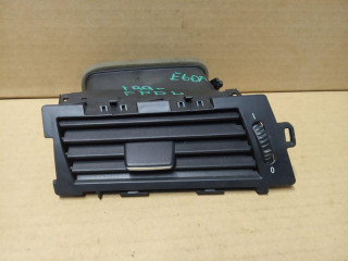 дефлектор обдува салона BMW 5 серия E60/E61 2007, 3.0 л., дизель, АКПП, седан, правый руль, 6910731