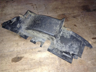 воздуховод (дефлектор) радиатора BMW 5 серия E39 [рестайлинг] 2001, 3.0 л., бензин, АКПП, седан, 8218346