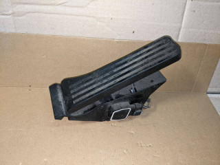 педаль Mercedes-Benz E-Класс W212/S212/C207/A207 2010, 2.2 л., дизель, АКПП, седан, задний привод, правый руль, A2043000004