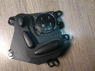 блок управления (другие) Mercedes-Benz CLS-Класс C219 2005, 3.0 л., OM 642.920, дизель, АКПП, черный, купе, A2118217979