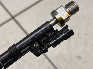 форсунка BMW 2013, 2.0 л., N20 B20 A, бензин, 7597870