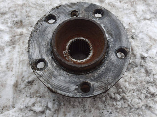 ступица задняя правая BMW X5 E70 2009, 3.0 л., дизель