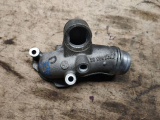 фланец (тройник) системы охлаждения BMW M5 E60/E61 2006, 7833988