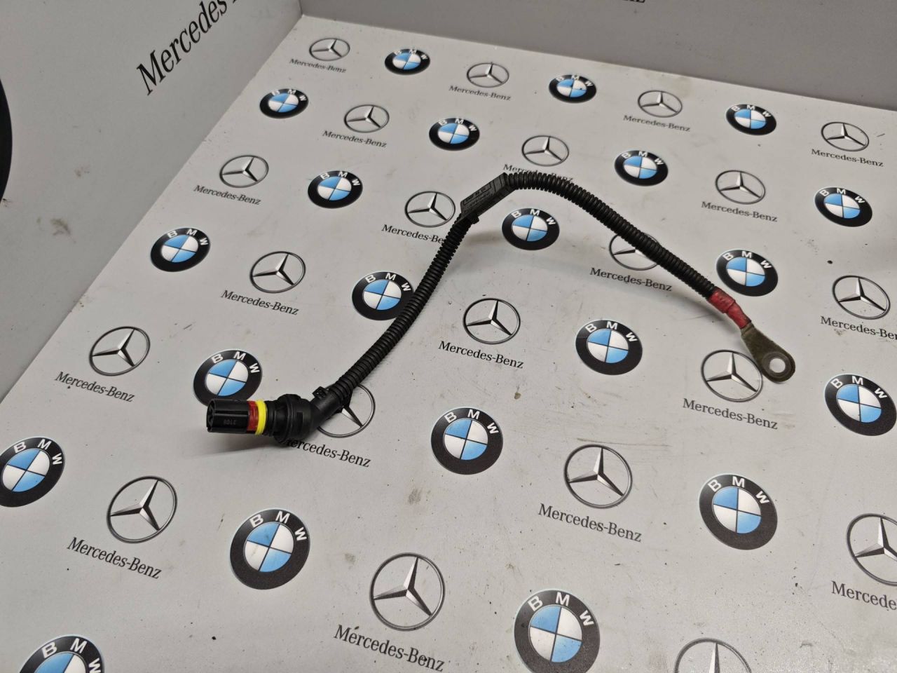 провод реле свечей накала BMW X5 E70 2008, 3.0 л., дизель, 7795642 - фото №1