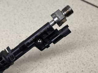 форсунка BMW 2013, 2.0 л., N20 B20 B, бензин, 7597870