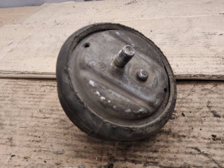 подушка крепления двигателя BMW 5 серия E39 1999, 2.8 л., бензин, 6754608