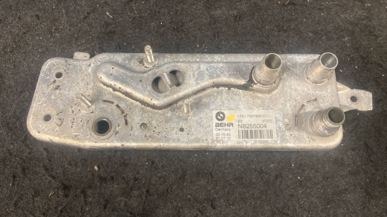 теплообменник масляного фильтра BMW, 7597890, 17217597890, N8255004 - фото №1