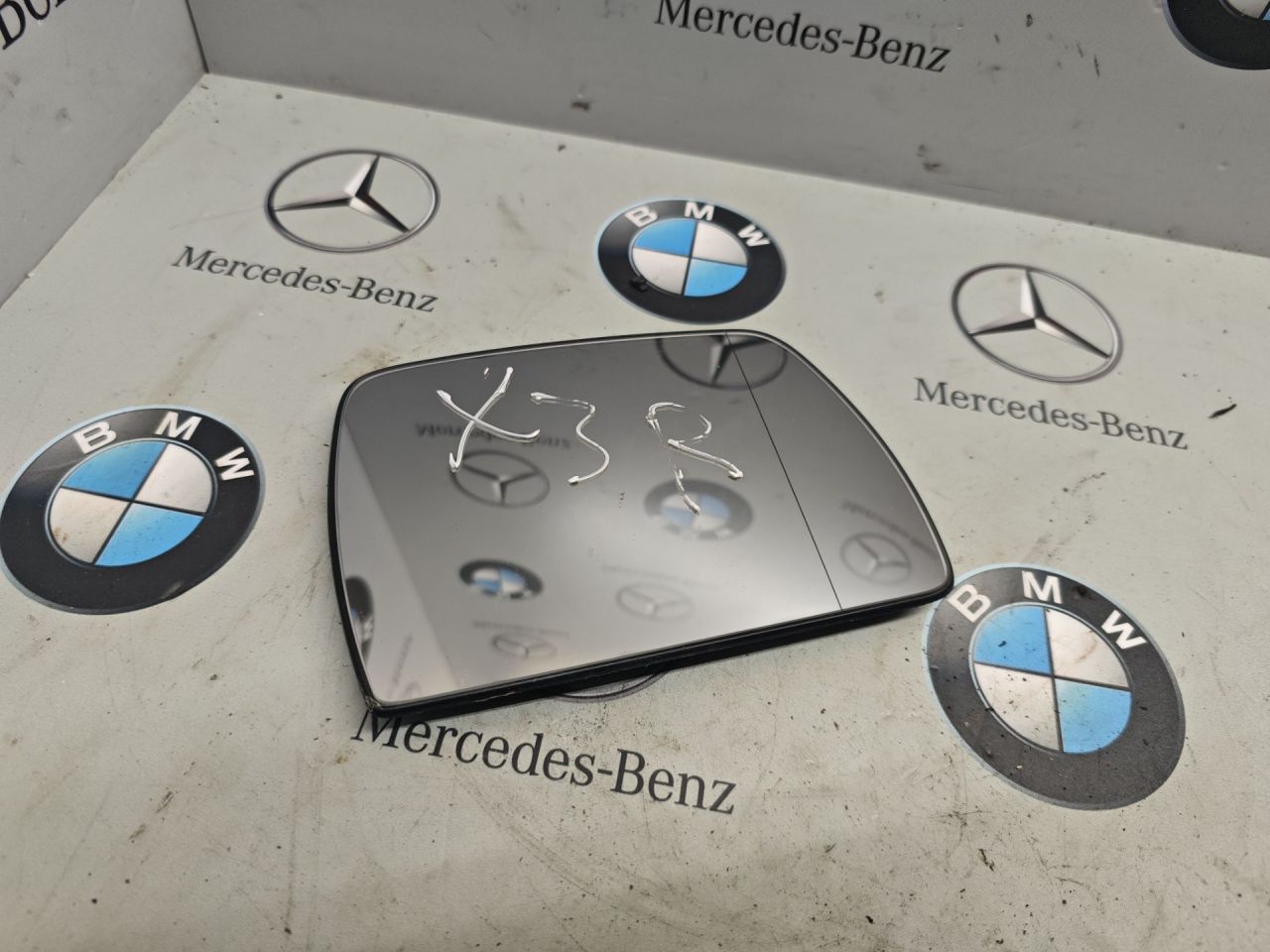 стекло зеркала наружного правого BMW X3 E83 2006 - фото №1