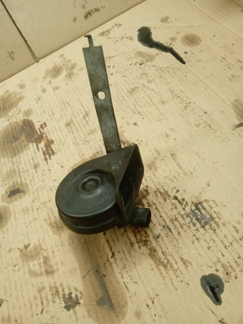 сигнал (клаксон) BMW 7 серия E65/E66/E67 2003, 3.0 л., бензин, АКПП, седан, 0055306 - фото №1