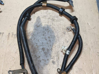 провод с генератора на стартер Mercedes-Benz C-Класс W204/S204/C204 [рестайлинг] 2011, 3.0 л., M 272.947, бензин, АКПП, черный, седан, задний привод, A2075400210