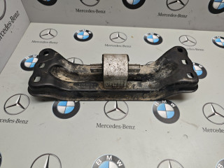 кронштейн КПП Mercedes-Benz C-Класс W205/S205/C205 [рестайлинг] 2018, 1.5 л., бензин, A2052420901