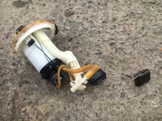 насос топливный Mercedes-Benz C-Класс W204/S204 2009, 3.0 л., M 272.948, бензин, A2044700494