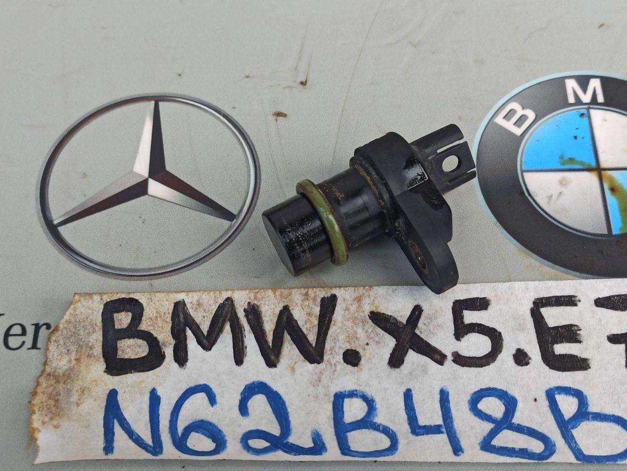 датчик распредвала BMW X5 E70 2009, 4.8 л., бензин, 7558518 - фото №1