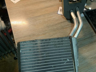 радиатор отопителя (печки) Mercedes-Benz M-Класс W164 2006, 3.5 л., M 272.967, бензин, АКПП, внедорожник 5 дв., правый руль