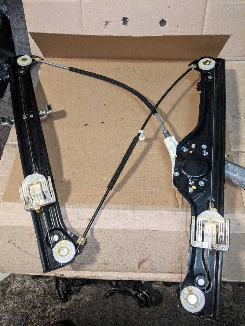 стеклоподъемник передний правый BMW X5 E70 2007, 4.8 л., N62 B48 A, бензин, АКПП, 7267658, 7166380 - фото №1