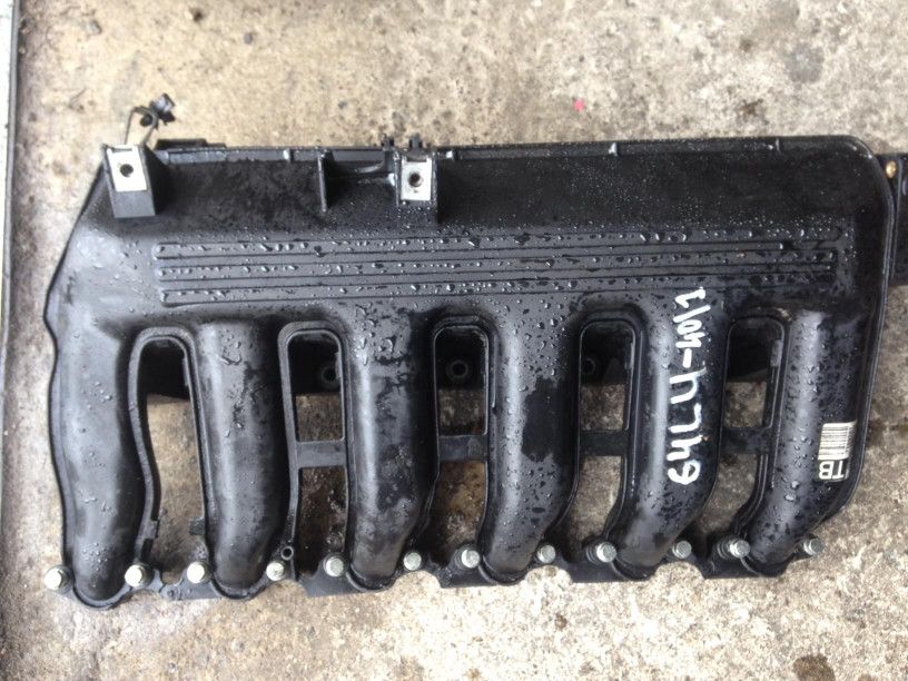 коллектор впускной BMW 5 серия E60/E61 2005, 3.0 л., дизель, АКПП, синий, седан, 7789287, 7789247 - фото №1