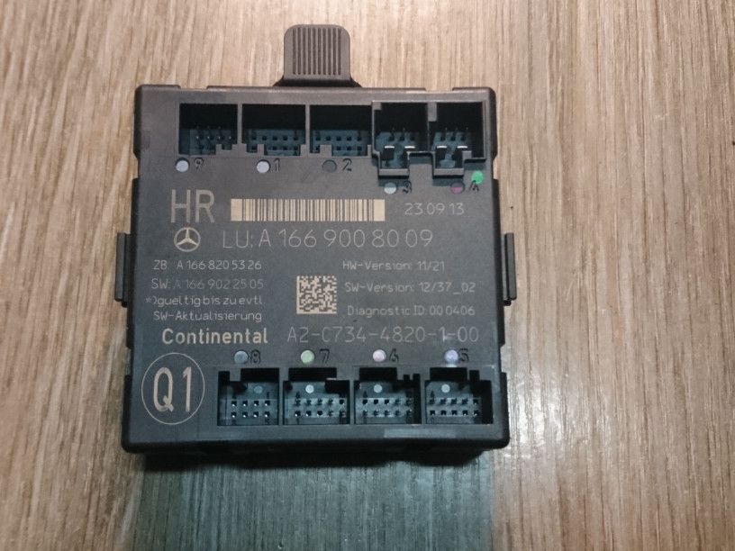 модуль управления двери Mercedes-Benz GL-Класс X166 2014, 3.0 л., OM 642.826, дизель, АКПП, белый, внедорожник 5 дв., A1669008009, A2-C734-4820-1-0 - фото №1