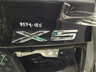 эмблема BMW X5 E70 2008, 3.0 л., N52 B30 AF, бензин, АКПП, внедорожник 5 дв.