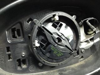 электромоторчик зеркала наружнего BMW 1 серия E81/E82/E87/E88 [рестайлинг] 2007, 2.0 л., N43 B20 A, бензин, МКПП, хетчбэк 5 дв.