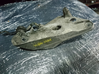 кронштейн двигателя BMW X5 E70 [рестайлинг] 2012, 3.0 л., N57 D30 A, дизель, АКПП, черный, внедорожник 5 дв., 6790021, 22116790021